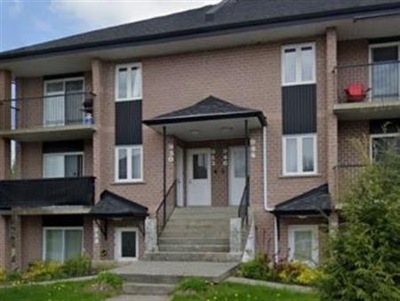 5 1/2 style condo ( secteur Nord) Sherbrooke