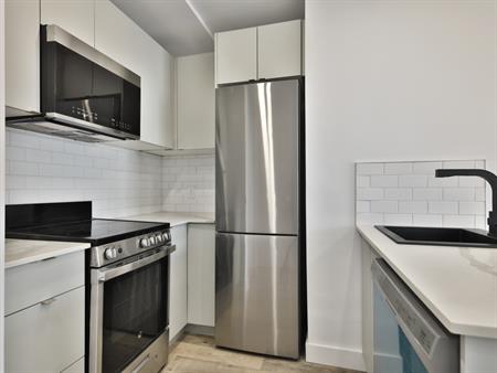 Spacious 3.5 Apartment In Villeray