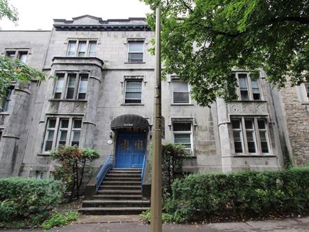 Six-Bed, Two-Bath (9.5) - 2030 Rue Du Fort, Montréal