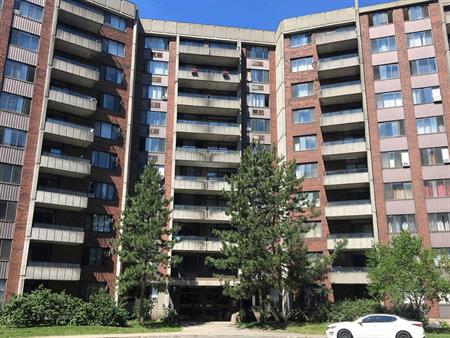 Loft - 10500 Boulevard De L'acadie, Montréal