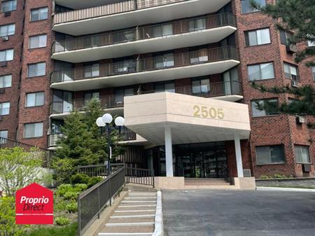 Appartement Chomedey (Laval) À Louer