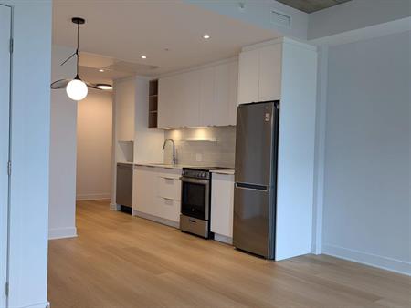 1 CH - 1 SDB - Montreal - $1,590 /mo