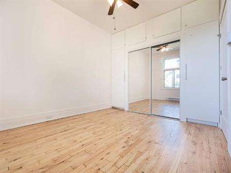 2 CH - 1 SDB - Montréal - $1,800 /mo