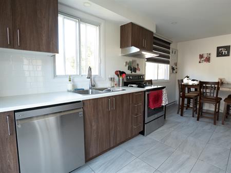 Appartement à Louer LAVAL - 3 Chambres