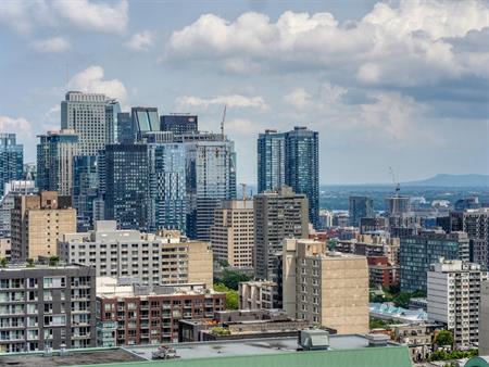 4 1/2 - 4000 De Maisonneuve Blvd. West, Montréal