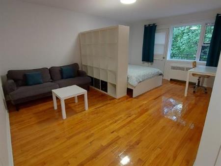 2 1/2 - Montréal - $1 600 /mois