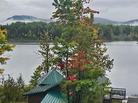 Maison neuve à louer a Gaspe, au bord du lac, à 10min du centre-ville