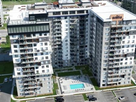 Spacieux Condo 4 1/2