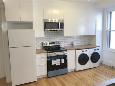 4 1/2 - Montréal (Le Plateau Mont-Royal) - $1 750 /mois