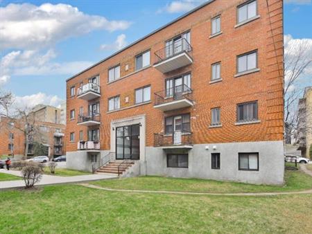 2 CH - 1 SDB - Montréal - $1,995 /mo