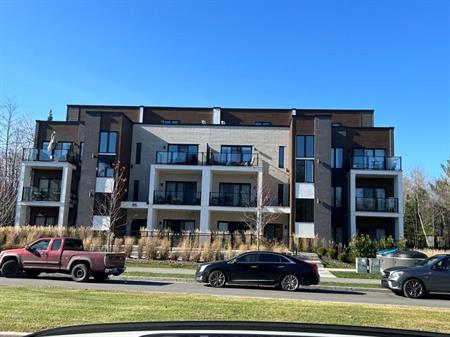 Condo grand 5 1/2 à louer à Blainville