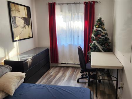 650$-chambre Meublée–Côte-des-Neiges-1er