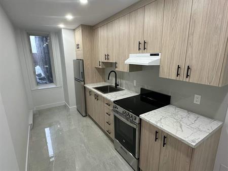 1 CH - 1 SDB - Montréal - $1,650 /mo