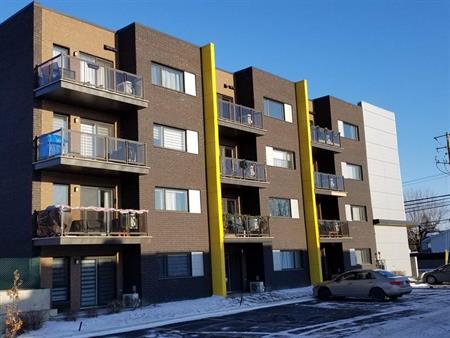 1 CH - 1 SDB - Longueuil - $1,650 /mo