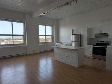 LOFT au mile end 800sq