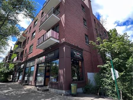 802 Avenue Dollard Apt 9, Outremont