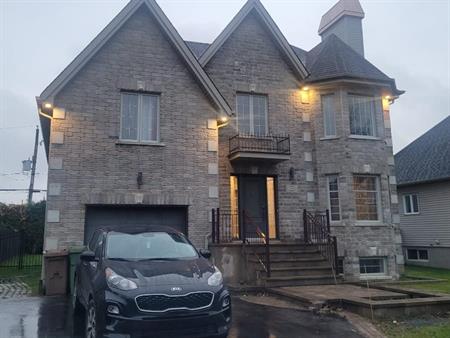 Magnifique maison à louer Quartier familial et paisible de Chambly