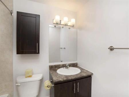 2 CH - 1 SDB - Gatineau - $1,695 /mo
