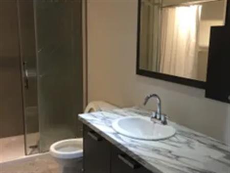 1 room of 55m² in Quebec