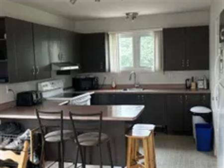 1 room room of 160 m² in Saguenay