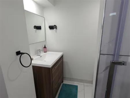 1 room room of 26 m² in Montreal