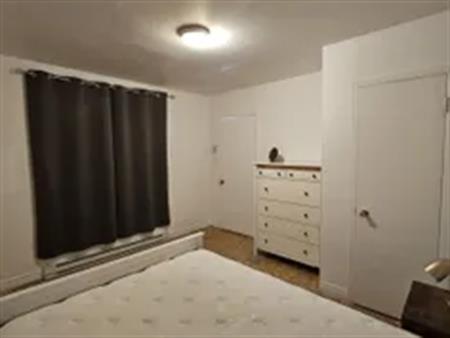 1 room room of 38 m² in Quebec