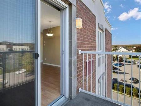 2 CH - 1 SDB - Gatineau - $1,895 /mo