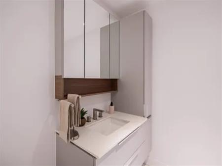 1 room room of 91 m² in Brossard