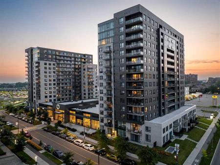 Équinoxe Daniel Johnson | Condos haut de gamme 4 1/2 à Louer | Centropolis de Laval