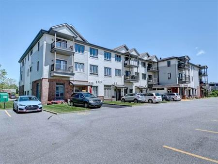 Condo à louer 1625$