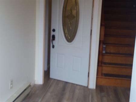 Appartement De 4 Chambres à 1h30 De Mtl