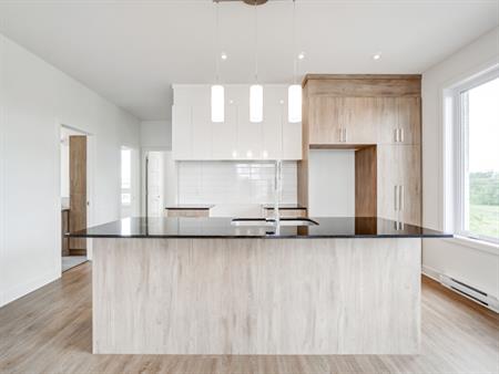 5-1/2 à Louer à Laval - Rue Tekakwitha