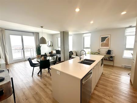 Condo 4 1/2