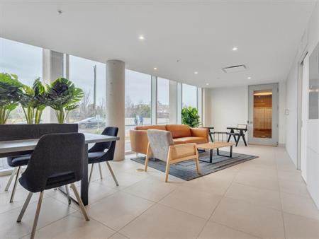 2 Bedroom - 5100 Boulevard De L'Assomption, Montréal - Est