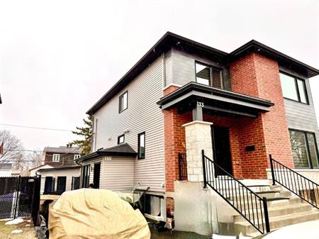 Superbe 4 -1/2 en duplex 2022 à louer près de tout