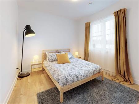 1 MOIS GRATUIT - SAINT-CHARLES-BORROMÉE - APPARTEMENT 4½ À LOUER