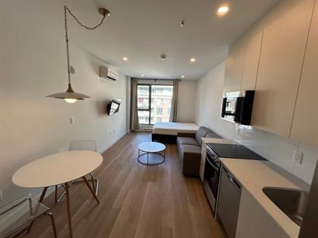 Beau Studio Dans Le Centre Ville