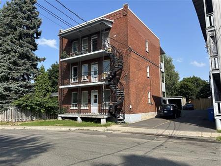 4 1/2 - 1929 St-Denis, Trois-Rivieres