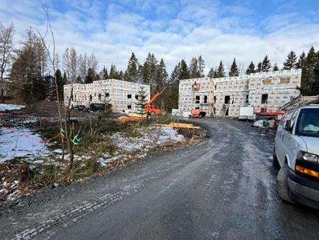 Condo locatif - Lac-Etchemin avec accès au Lac via la décharge
