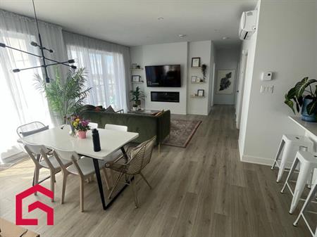 Appartement Mirabel À Louer