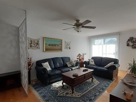 appartement 5 1/2 à louer