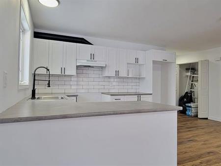 Appartement 3 chambres à louer secteur Lorrain à Gatineau