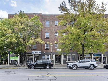 5 - 6156 Sherbrooke West, Montréal