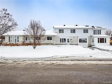 1 room room of 48 m² in Shawinigan