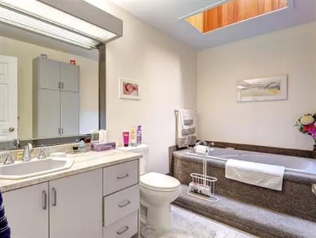 5 rooms house of 185 m² in Saint-Eustache
