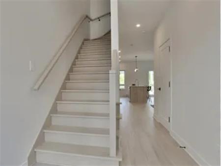 5 rooms house of 130 m² in Sainte-Marthe-sur-le-Lac