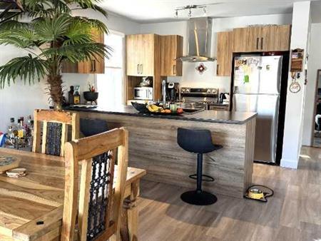 4.5 DISPONIBLE À DRUMMONDVILLE