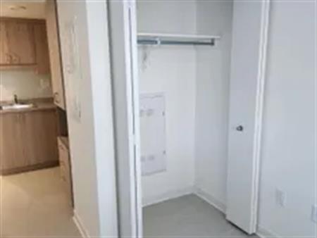 1 room studio of 26 m² in Montreal