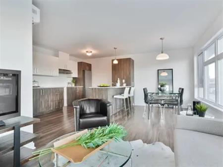 1 room apartment of 93m² in Longueuil