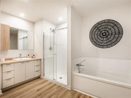 2 rooms apartment of 83m² in Terrebonne